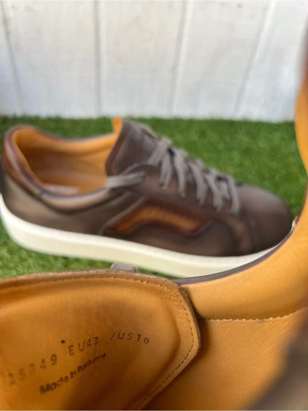 Magnanni Men's Phoenix Lace Up Sneakers Core: Grey/Brown size 10 Like new/no box